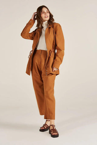 Lina Cotton Carrot Pants Brown - Yogini