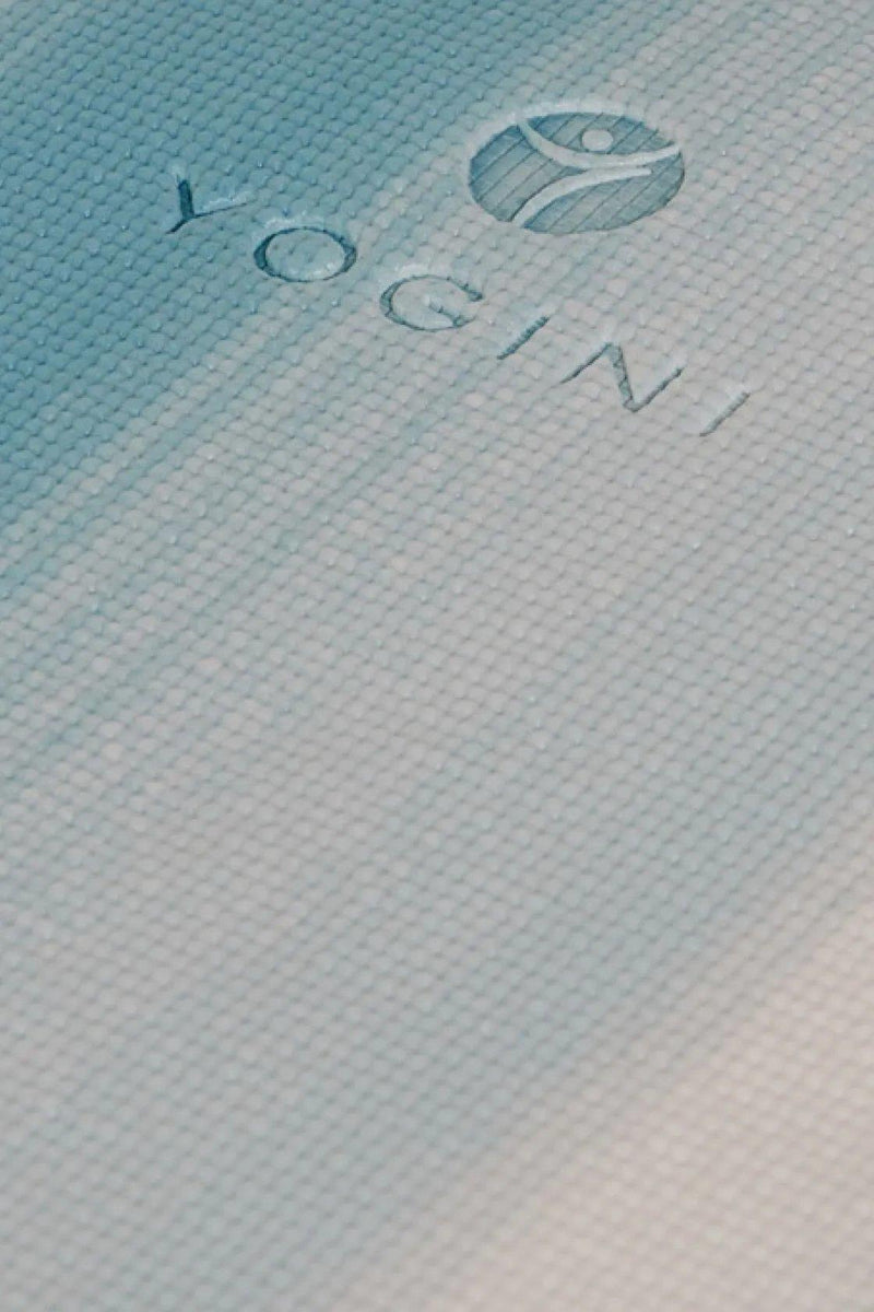 Light Blue Tie Dye Yoga Mat in 4mm PVC - Yogini