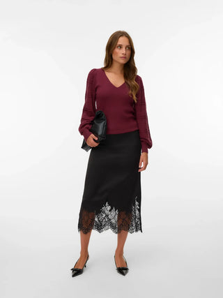 Considered Elegance: V-Neck Jumper in a Tangcell  EcoTang™ Blend