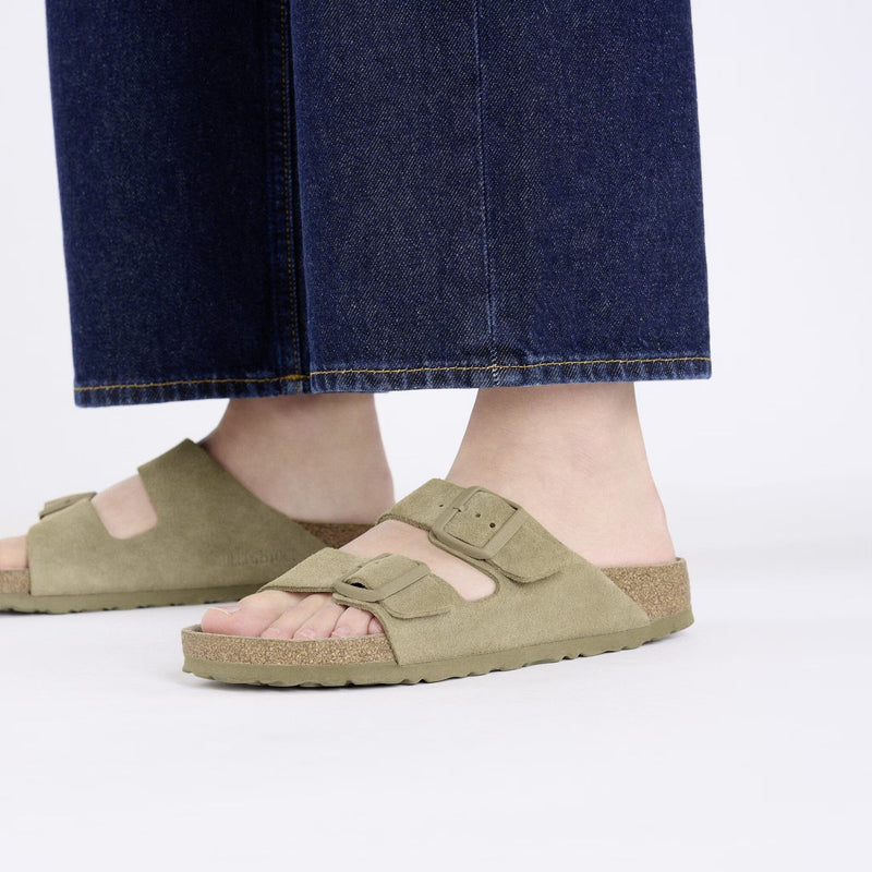 Arizona Soft Footbed Faded Khaki Suede Leather Regular - Brkenstock