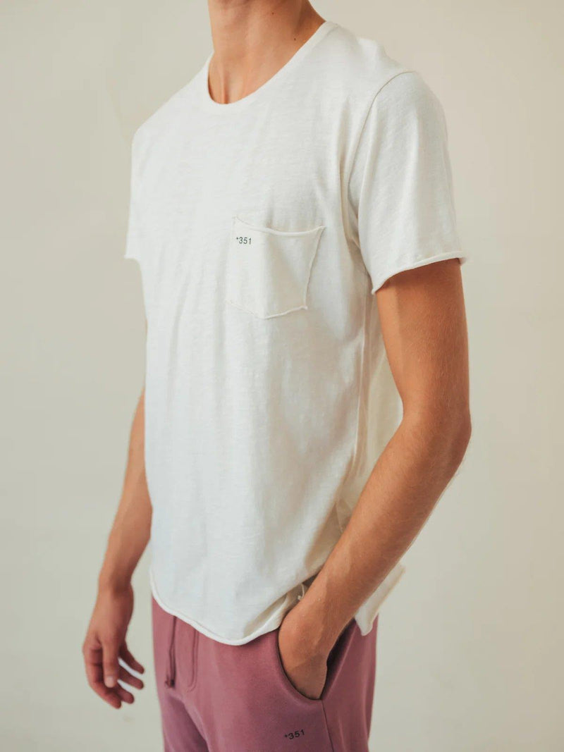 Unisex T-shirt Essencial Off-White - +351