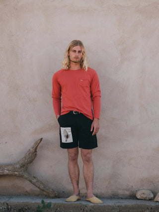 Essential Unisex Long-sleeved T-Shirt - +351