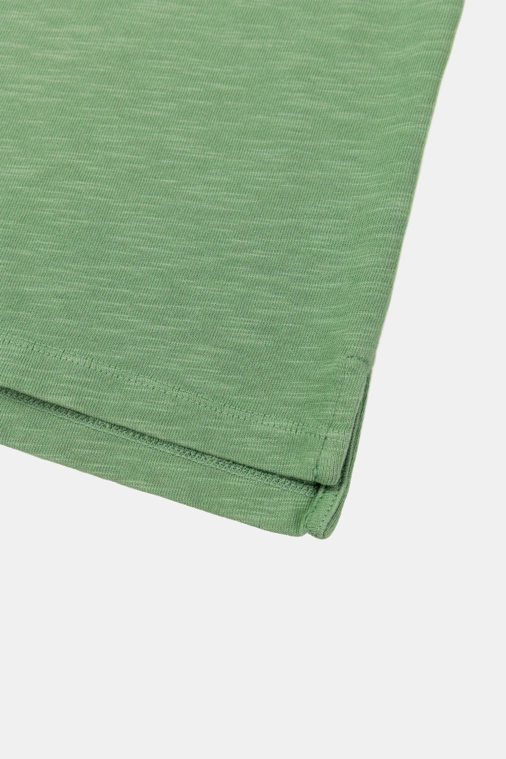 Essential Unisex Long-sleeved T-Shirt