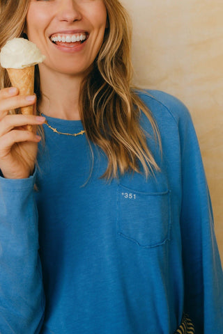Essential Unisex Long-sleeved T-Shirt