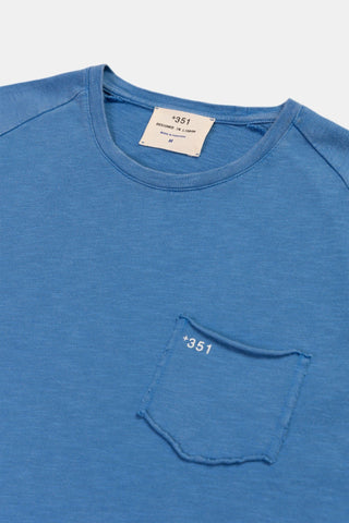 Essential Unisex Long-sleeved T-Shirt