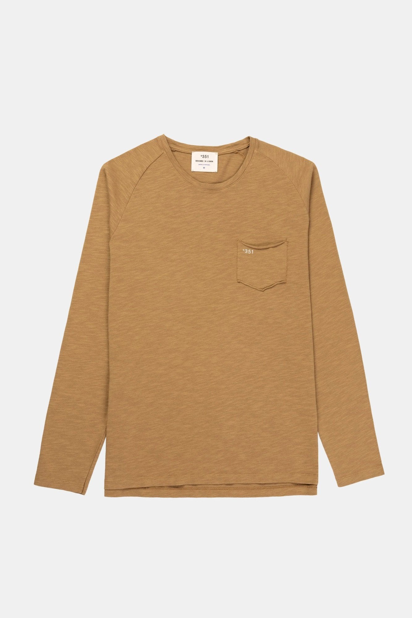 Essential Unisex Long-sleeved T-Shirt