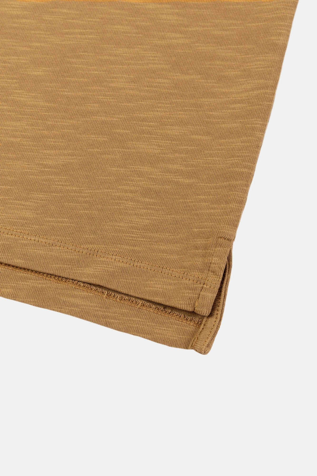 Essential Unisex Long-sleeved T-Shirt