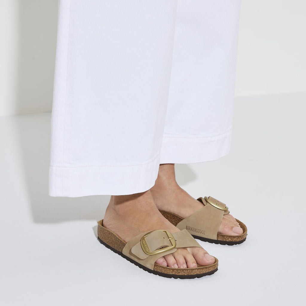 Madrid Big Buckle Sandcastle Natural Leather Nubuck Narrow