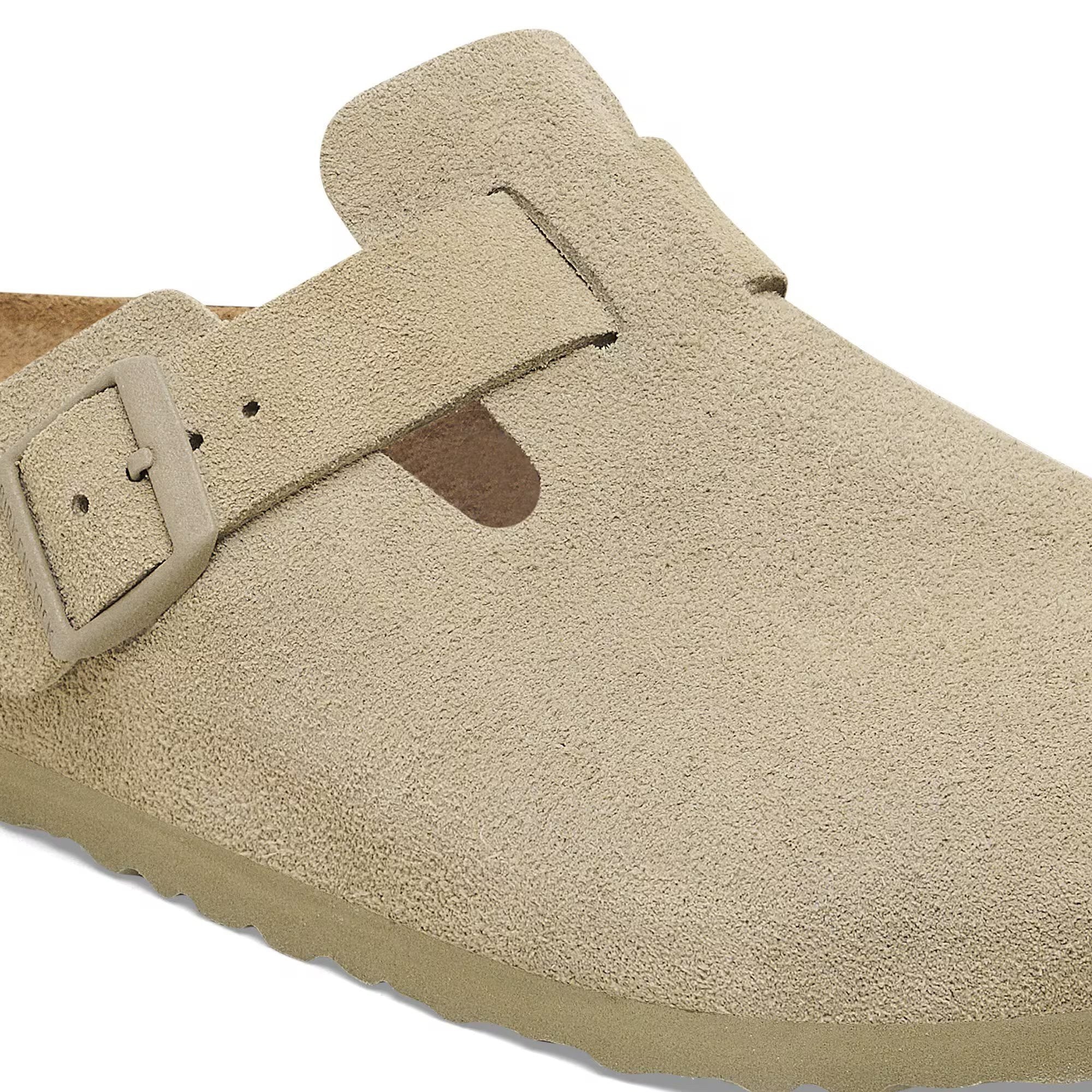 Boston Faded Khaki Suede Leather Regular
