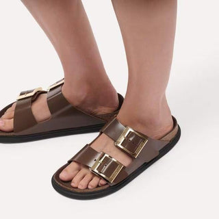 Arizona Droplet Buckle High-Shine Carafe Natural Leather Patent Narrow