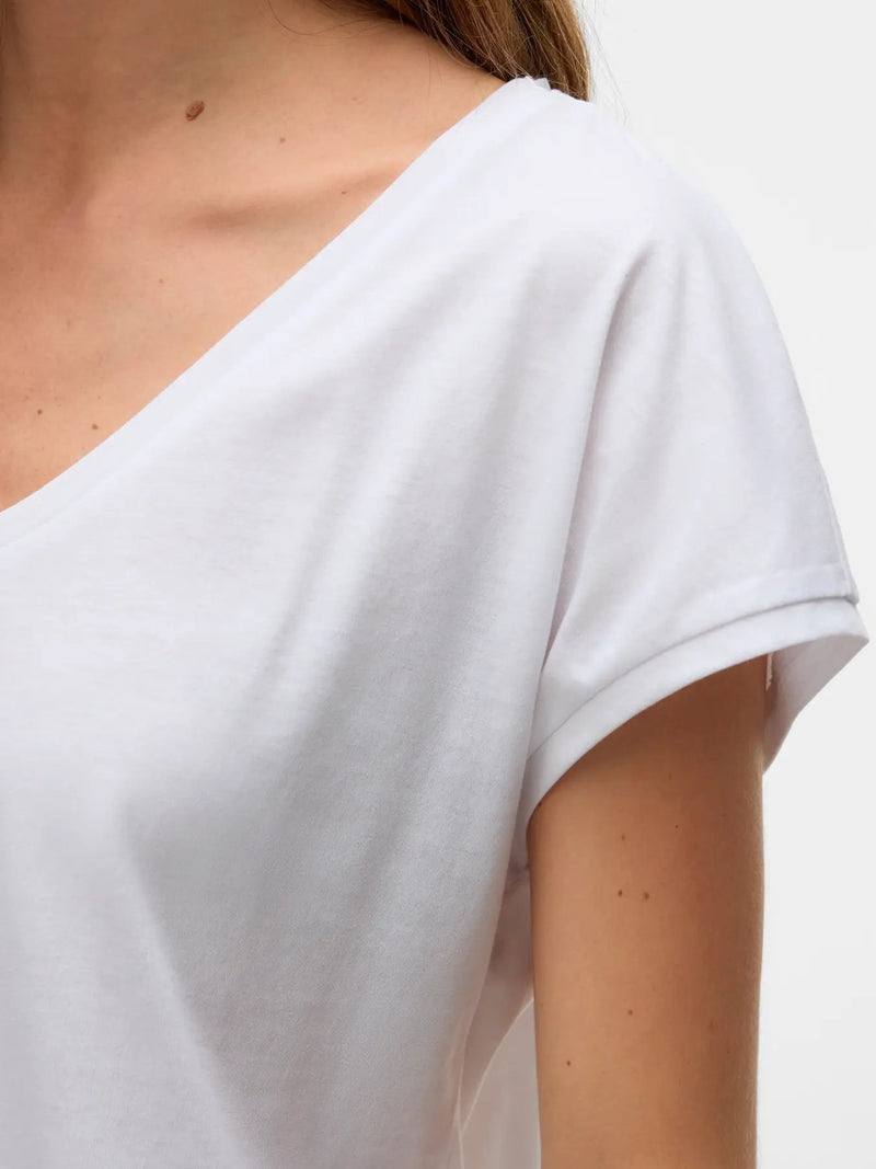 Luna V-Neck Tee - Vero Moda