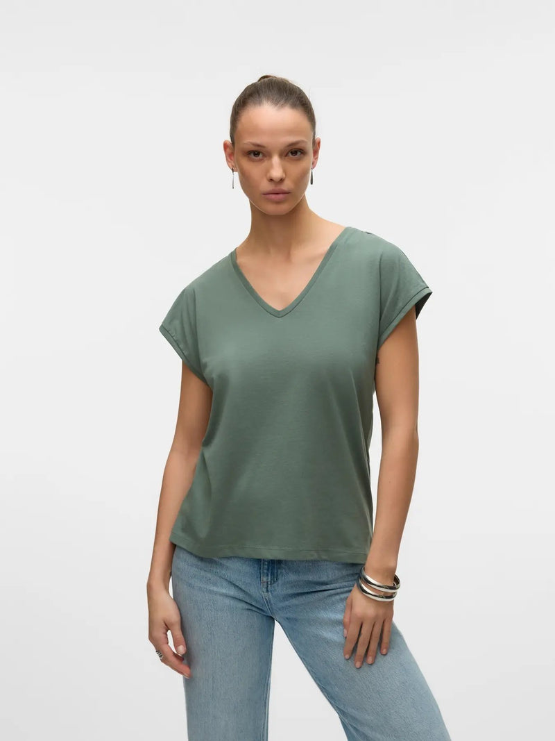 Luna V-Neck Tee - Vero Moda