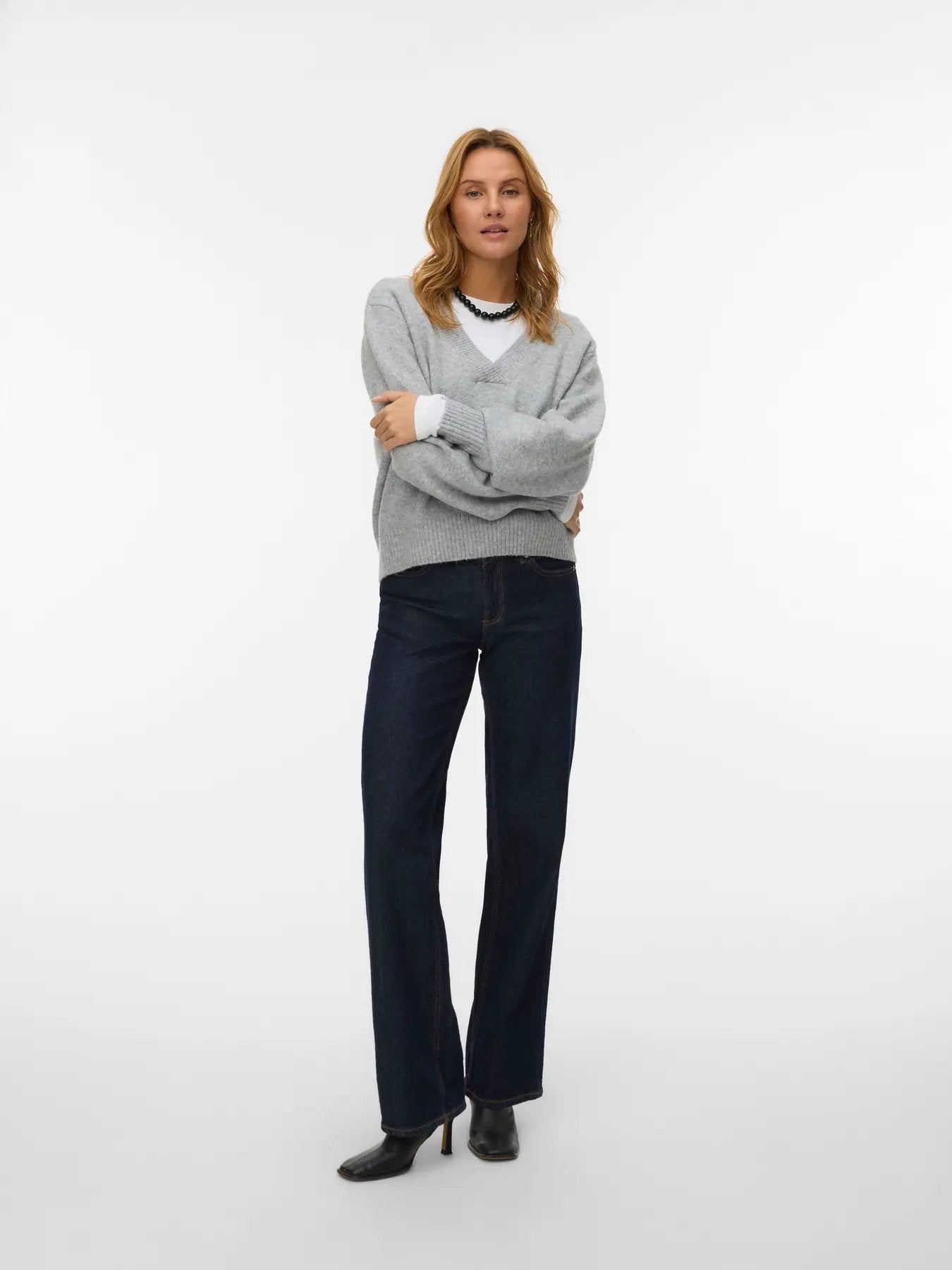 Boom V-Neck Pullover