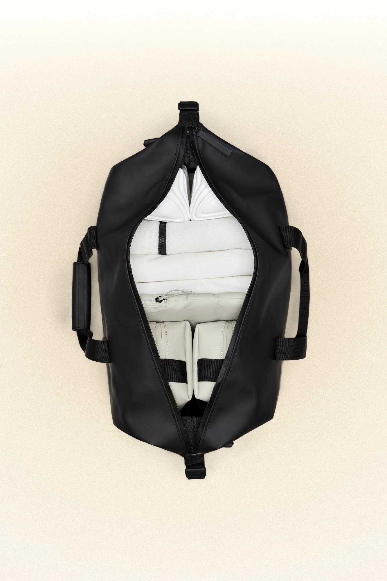Hilo Weekend Bag - Rains