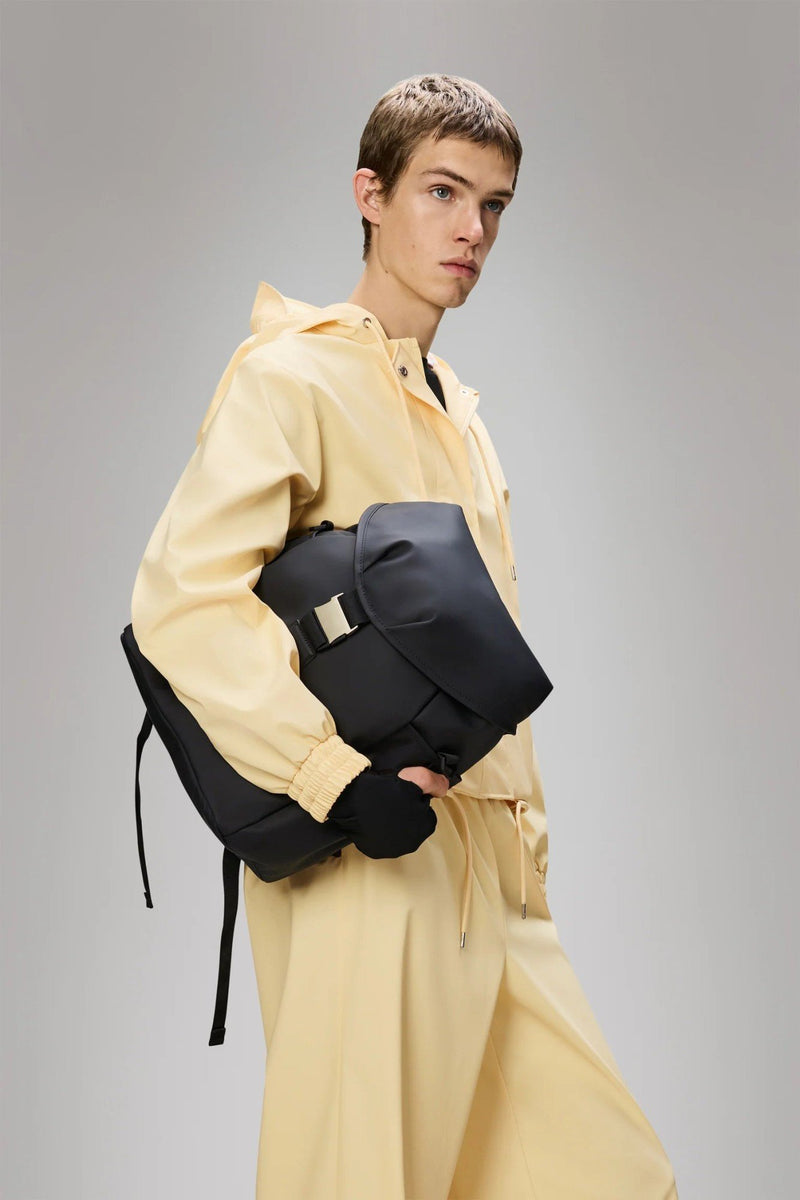 Valera Bucket Backpack - Rains