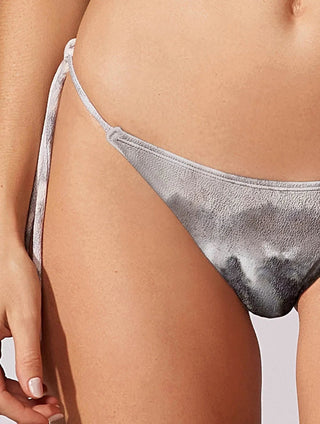 Tie-Side Textured Swim Bottom – Cia.Marítima
