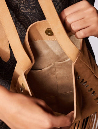 Fringed Leather Bag – Cia.Marítima