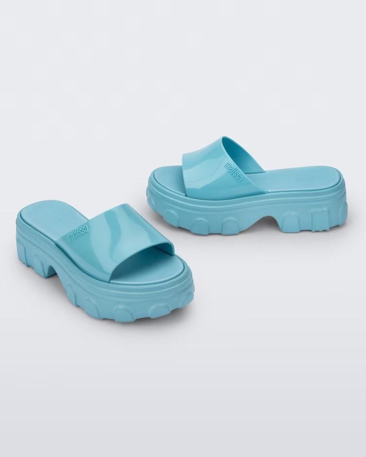 Ella Glossy Sky Blue Bold Platform Slide - Melissa