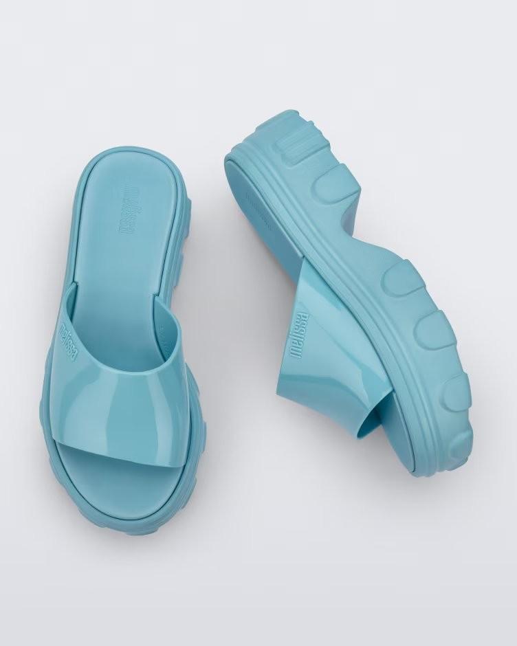 Ella Glossy Sky Blue Bold Platform Slide - Melissa