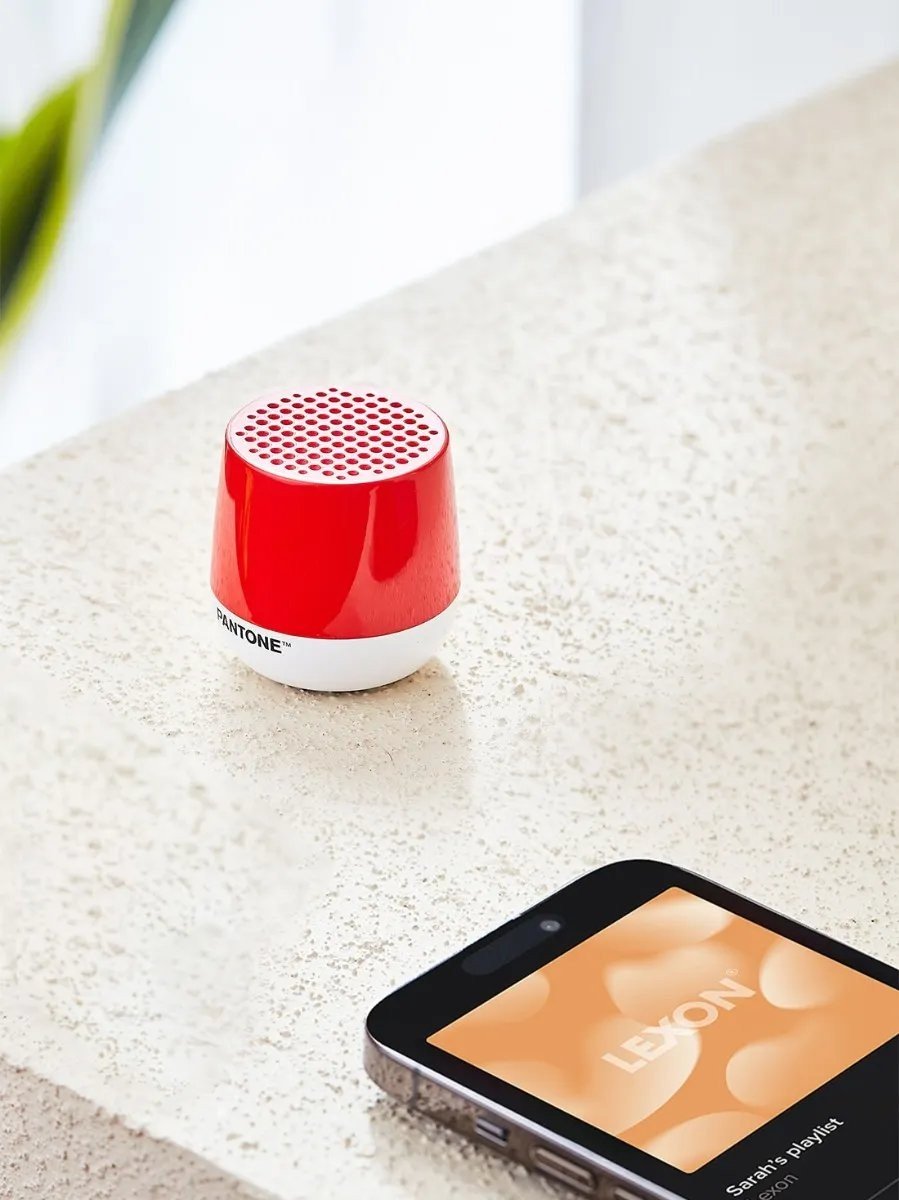 Mino+ Red Speaker - Lexon x Pantone