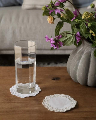 Dots in Beige Base cup/bread