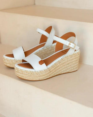 Arambol Leather Low Wedge Sandals - Popa