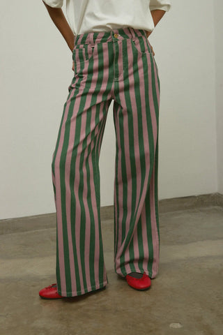 Garden Wide-Leg Jeans