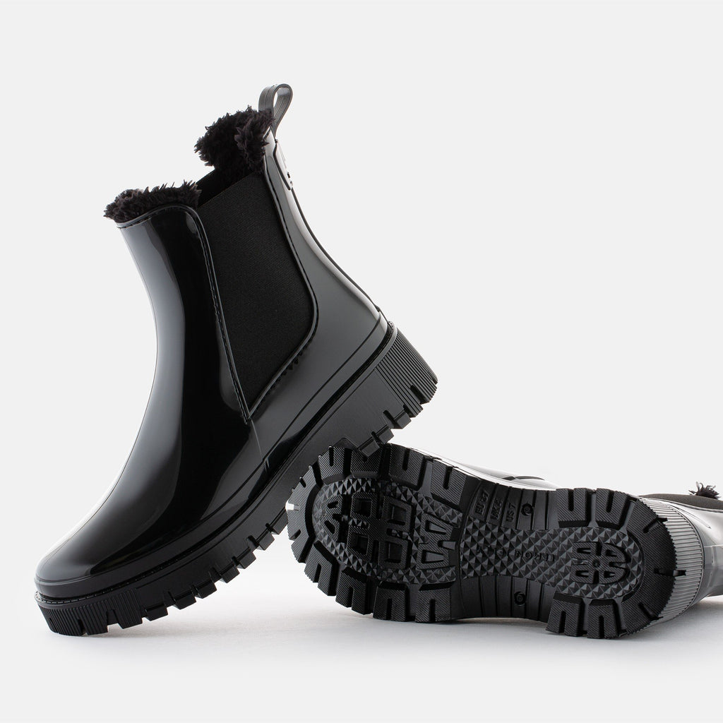 COLDEN Vegan Black Ankle Boots with Fur Lining