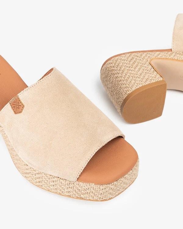 Dillon Suede Beige Wedge Heel - Popa