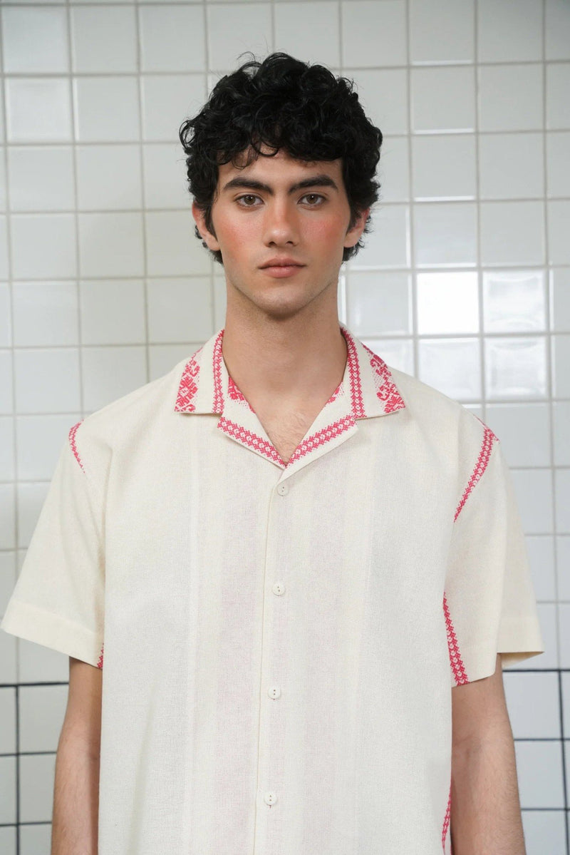 Folklore Shirt in Red - Gandaia