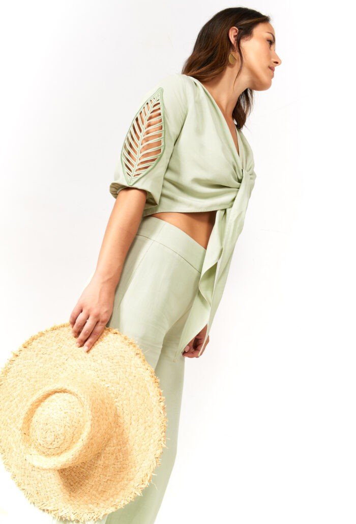 Leaf Shirt With Knot - Green Kiss