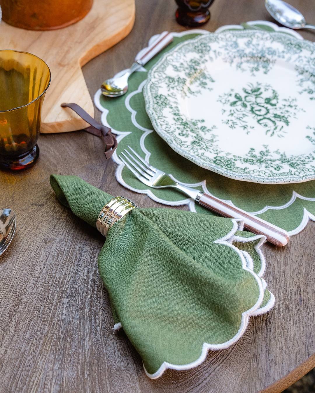 Iris Linen and Cotton Napkin Green & White - Mariaida Home