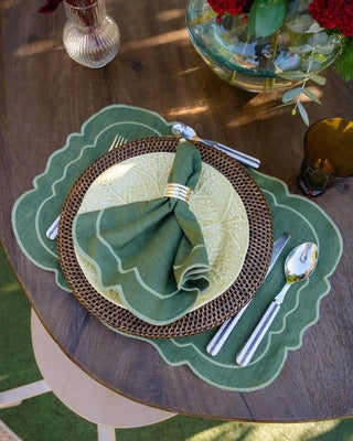 Clou Green with Green Placemat