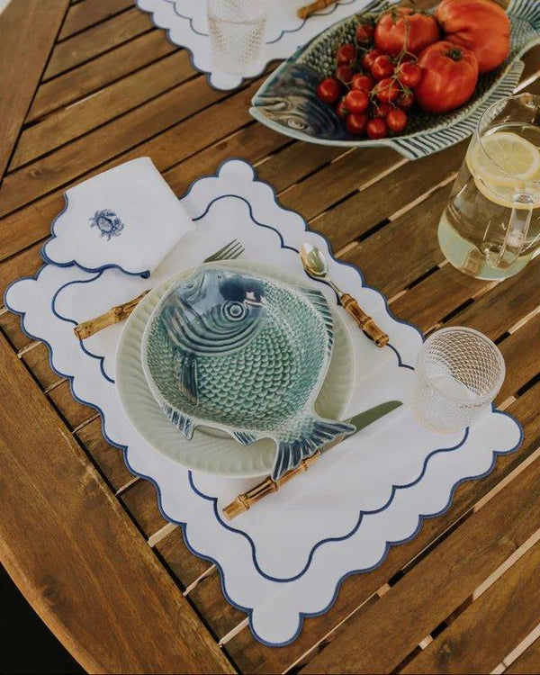 Individual Wavy, White With Blue - Aida Home Living