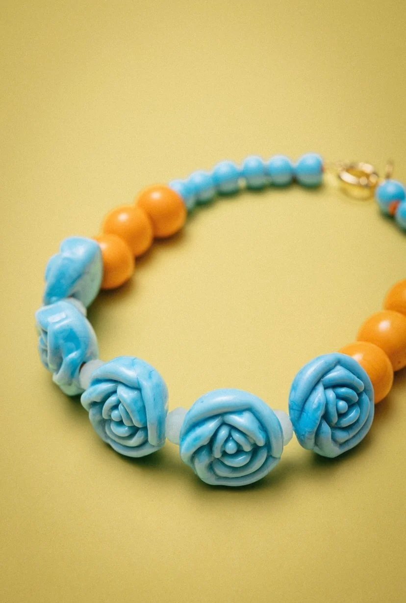 Rose Bem me Quer Necklace