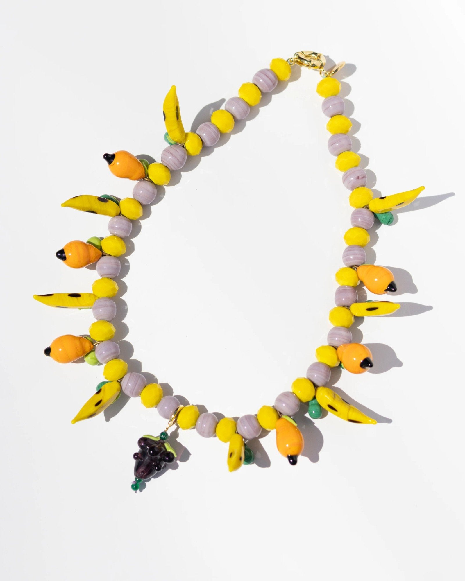 Salada Banana Uva Necklace