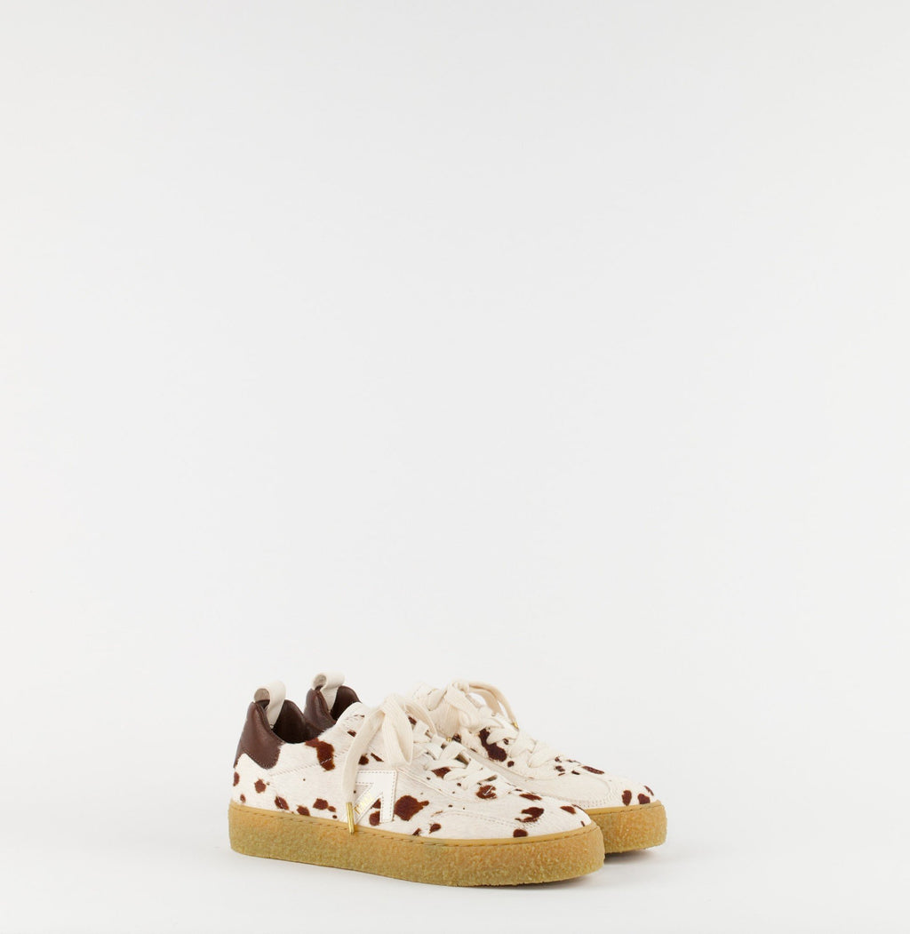 TENAZ Sneakers — Buy a Gift, Get a Gift