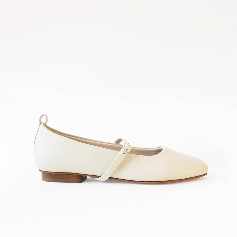 Ballet Swap - Camia