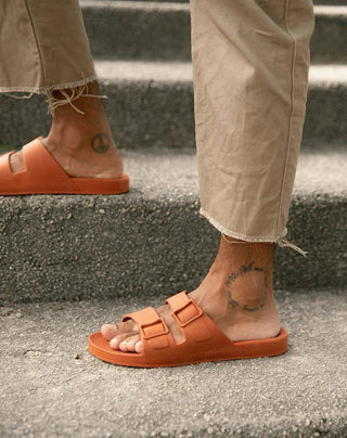 Linus Brick Slides