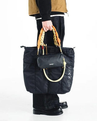 Bottle Sacoche Medium Black Dry