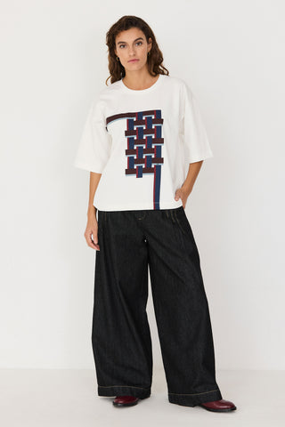 LARIZ-GOTS T-SHIRT