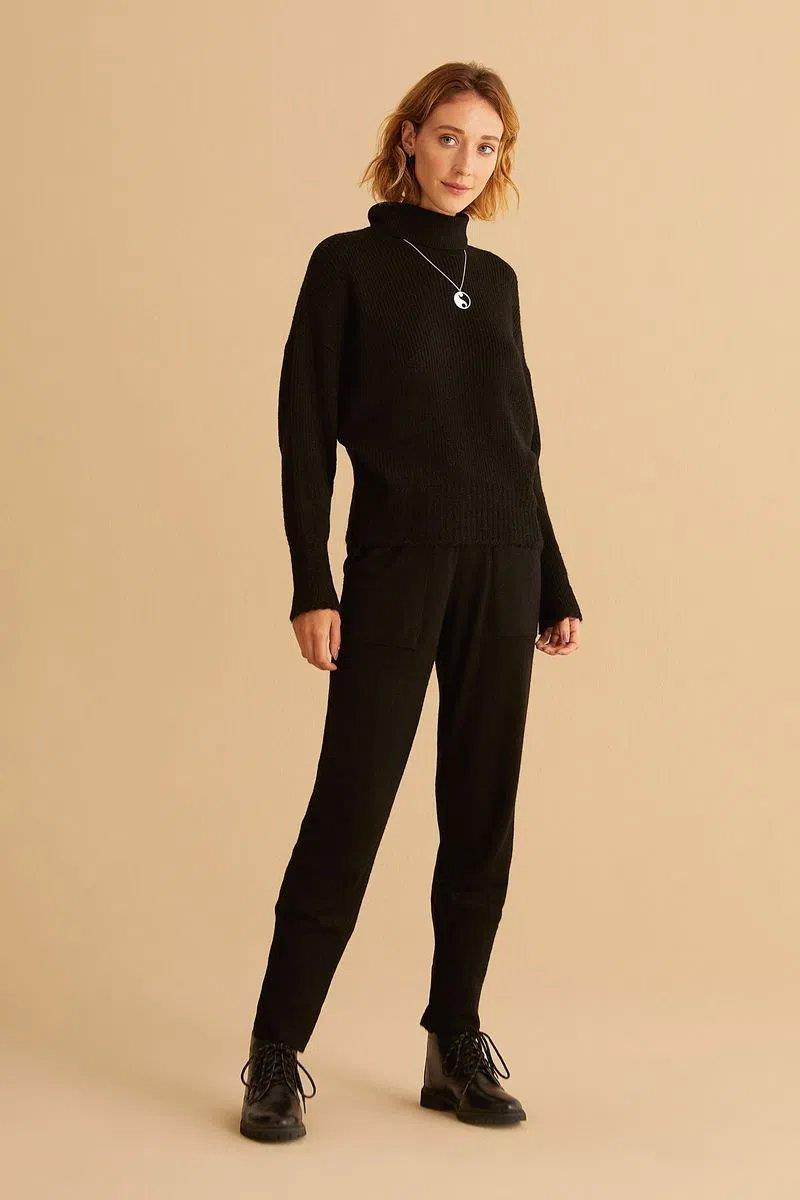 Celine Kinitted Sweatshirt - Yogini