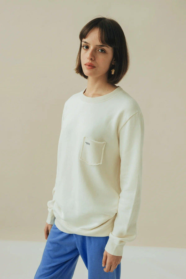 Unisex Essential Sweatshirt Cru - +351