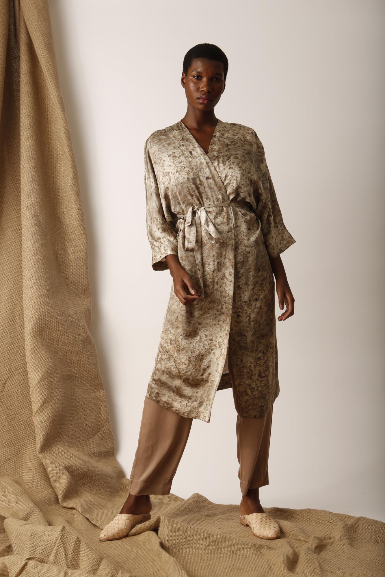 Britania Silk Kimono - Flavia Aranha