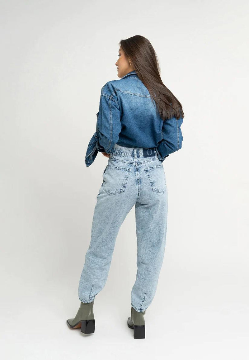 Slouchy Details - NOWA Jeans