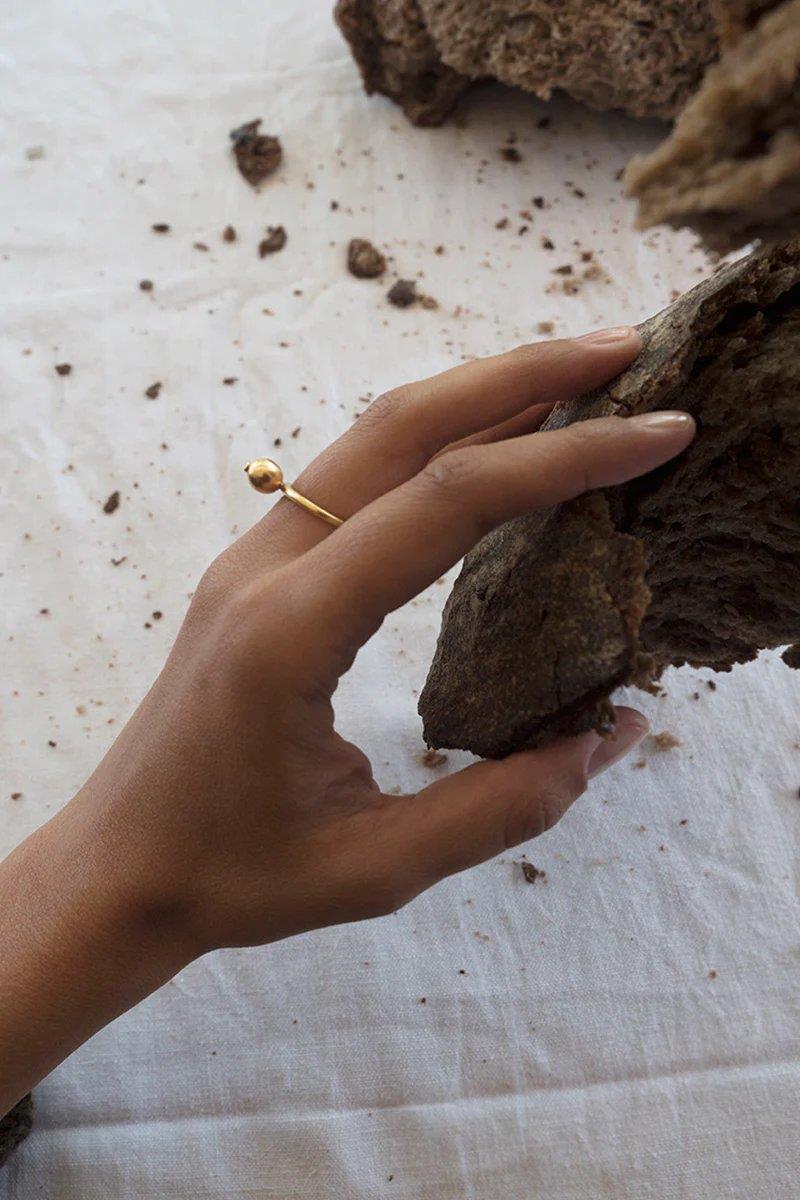 Azura Ring - Inês Telles